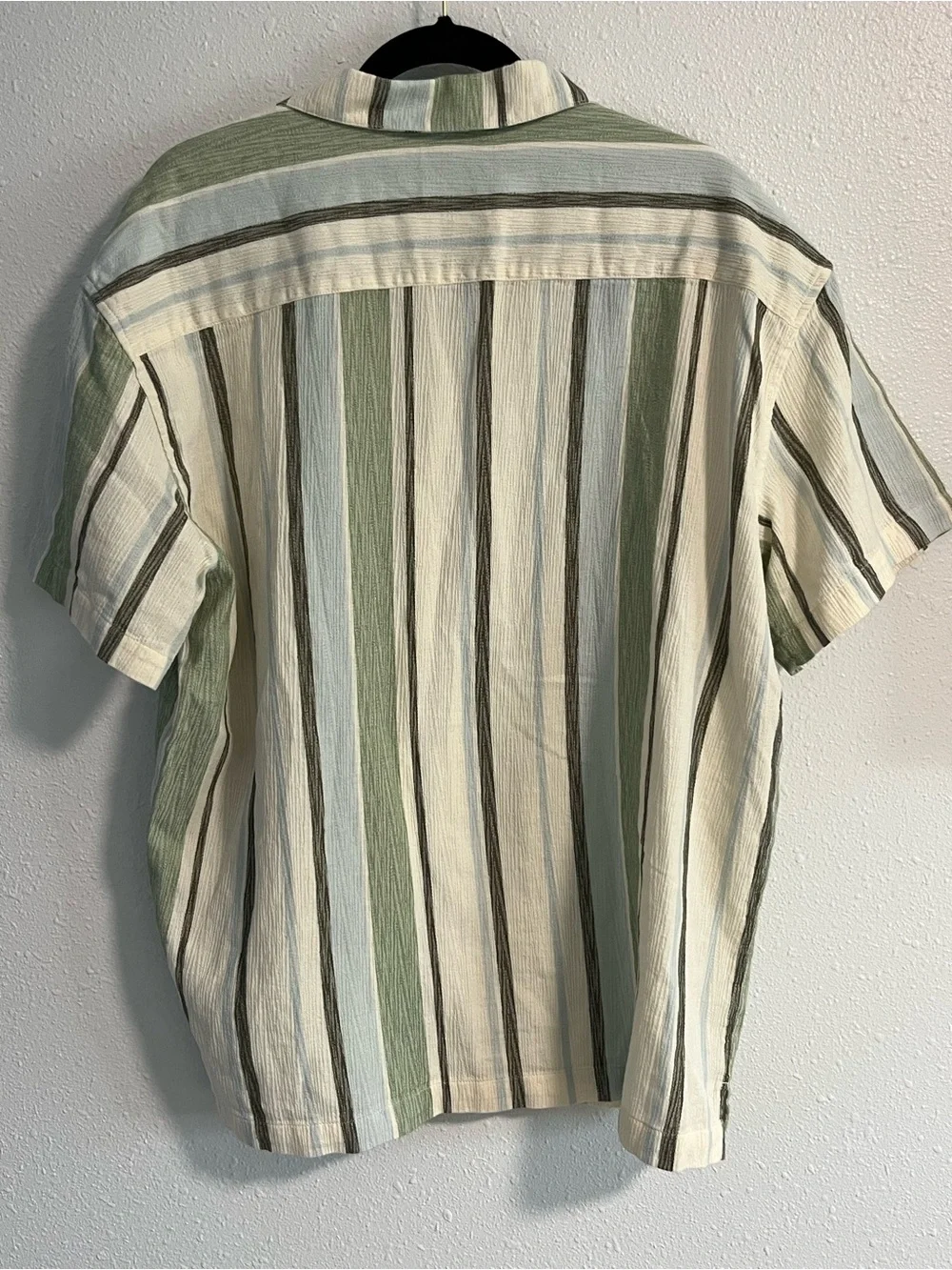 Goodfellow & Co Short Sleeve Vertical Stripe Shirt in Green and Cream Size Large